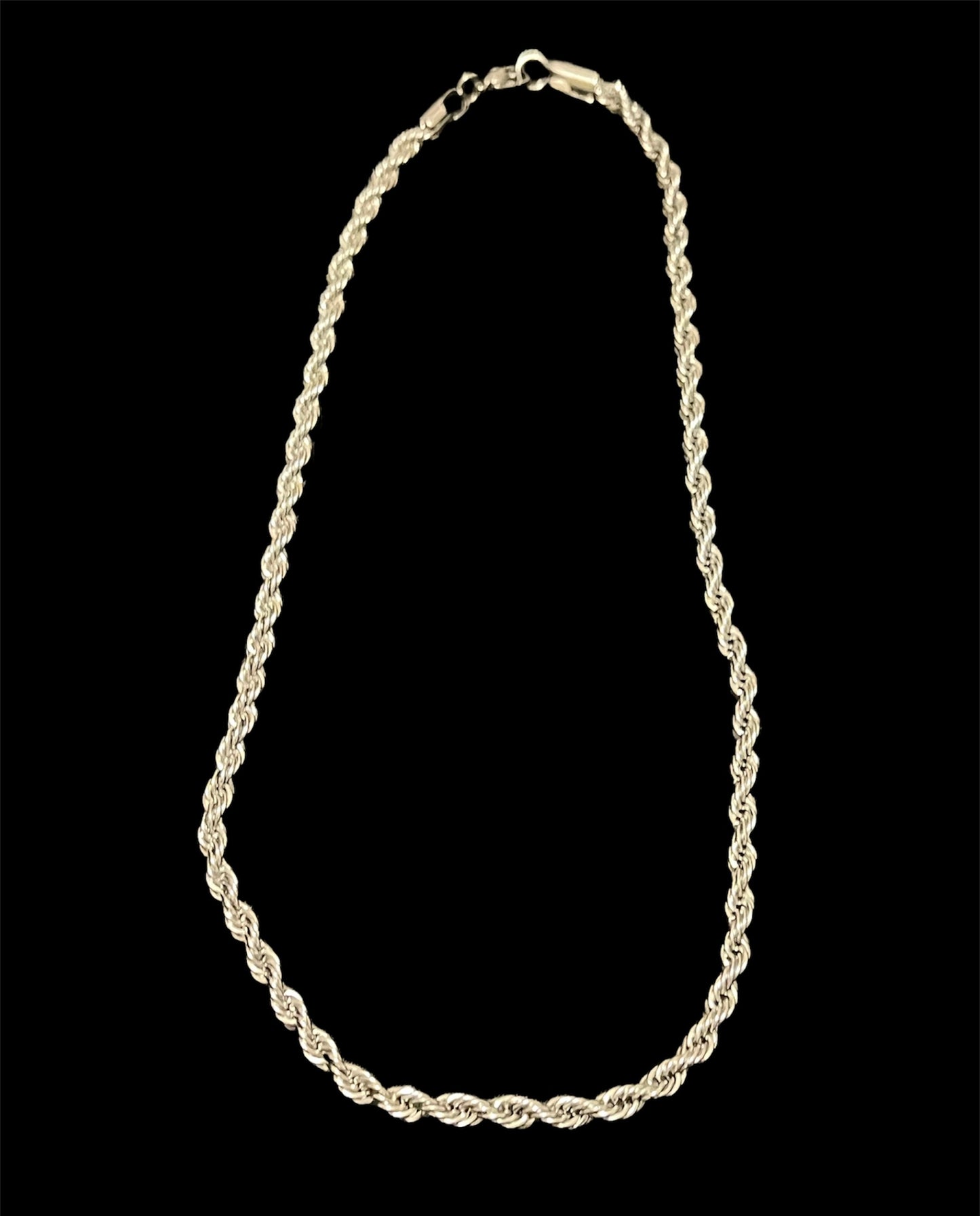 Silver rope chain